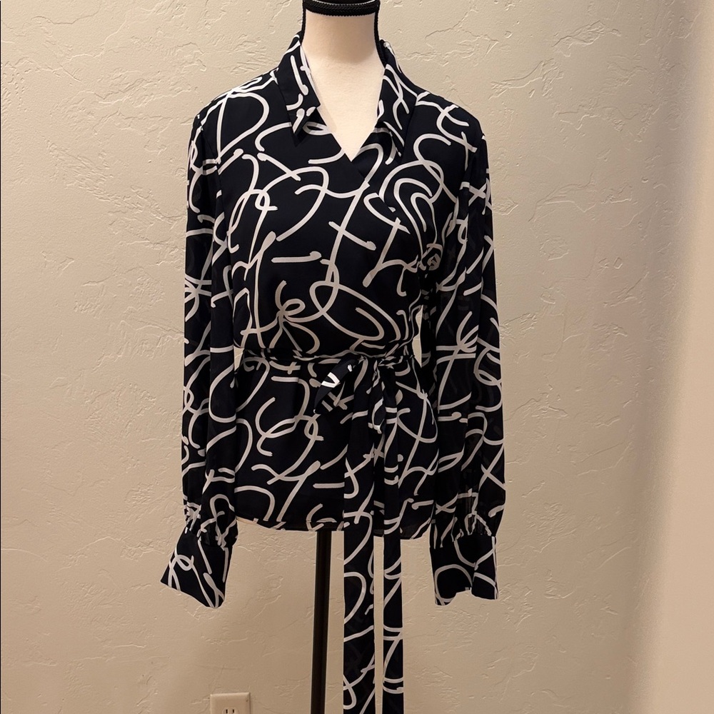 Hobbs London Black & White Script-Print Long-Sleeve Wrap Top